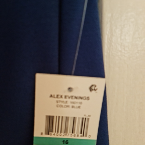 Alex Evenings ,size 16, Cobalt Blue, sleeveless gown, NWT - Picture 4 of 5